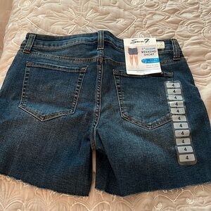 SEVEN 7 WEEKEND WILDFIRE DENIM SHORTS 5” INSEAM SIZE 4